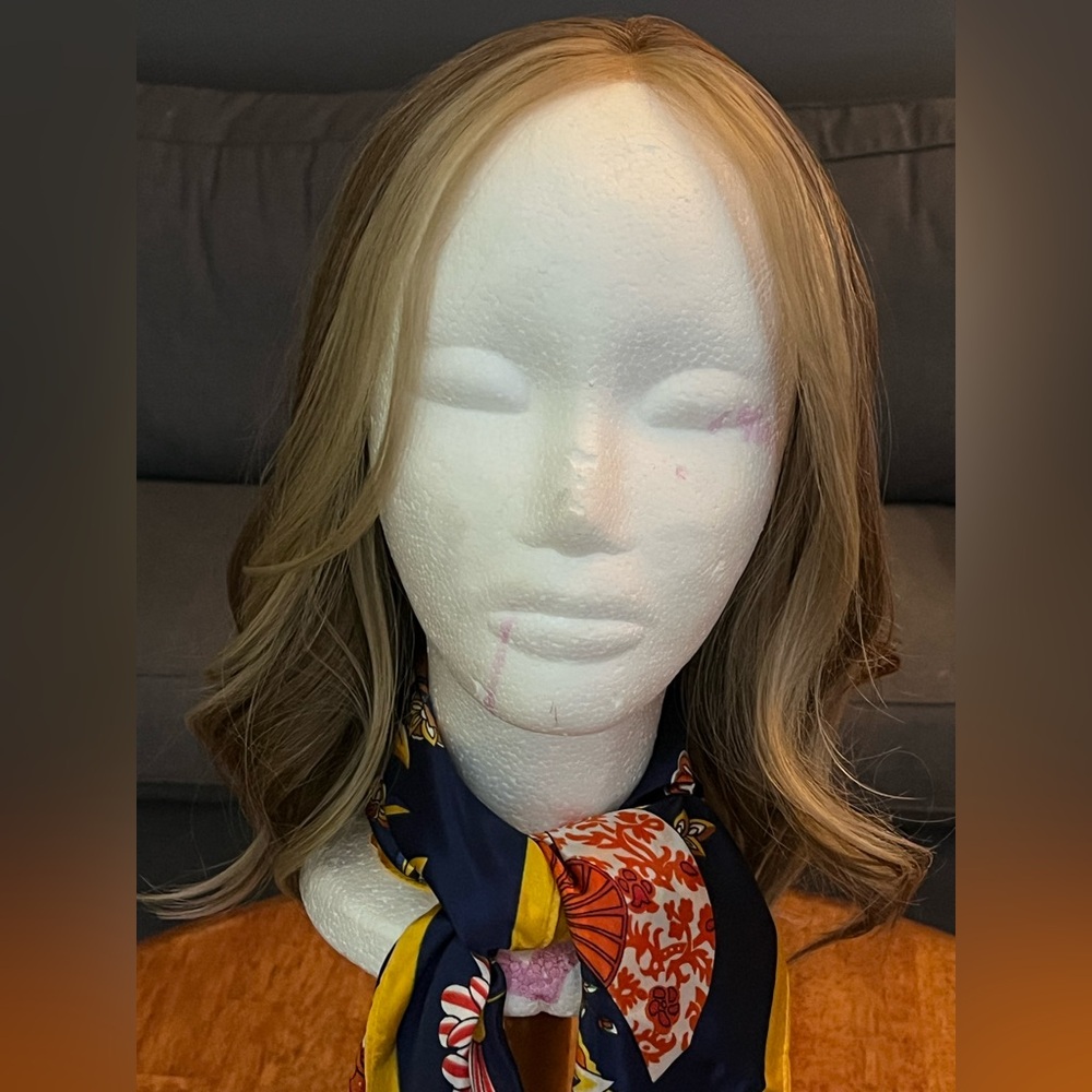 Blonde Wavy Synthetic Lace-Front Wig - Light Honey Blonde